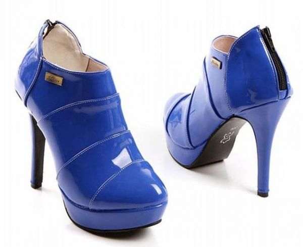 Botinha Verniz - Azul