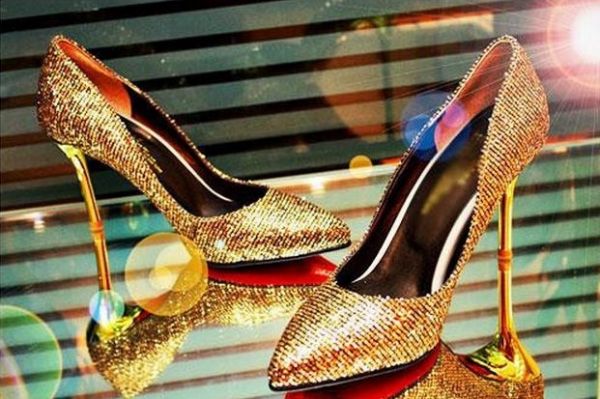 Scarpin Dourado - Paete